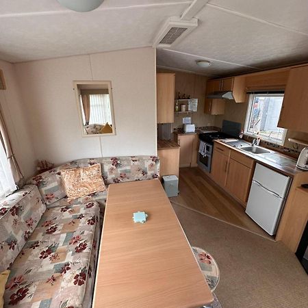 4-Bedroom Cosalt Caravan In Uddingston, Glasgow ภายนอก รูปภาพ